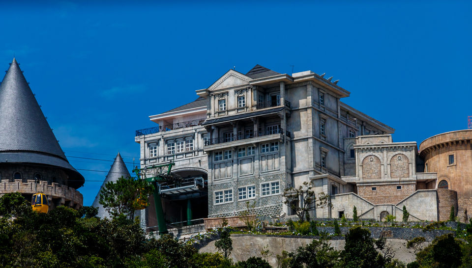 Photo of Bà Nà Hill - đường lên tiên cảnh, Hòa Ninh, Da Nang, Vietnam by Andrew Ng De Rong