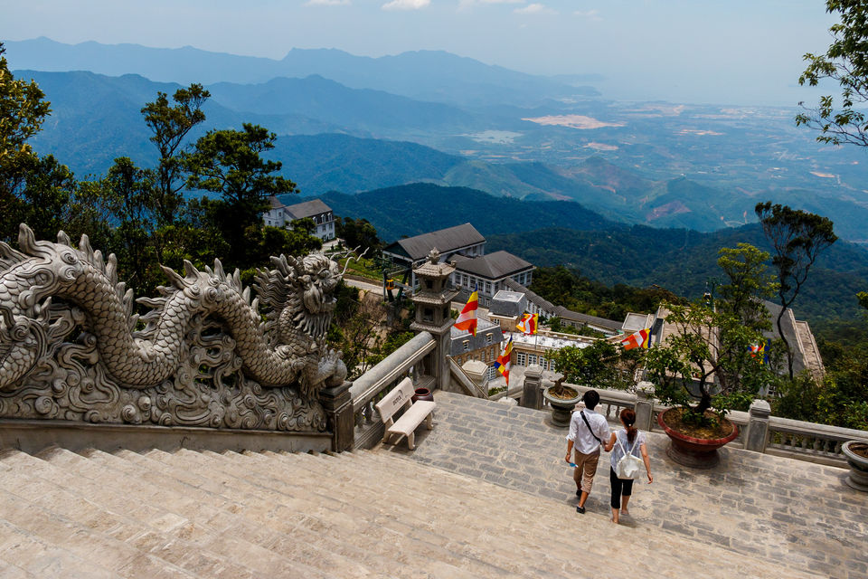 Photo of Bà Nà Hill - đường lên tiên cảnh, Hòa Ninh, Da Nang, Vietnam by Andrew Ng De Rong
