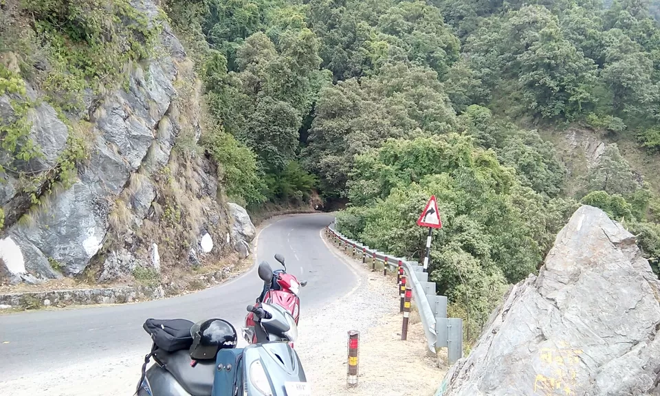 Photo of Nainital, Uttarakhand, India by Nikhil Rathi
