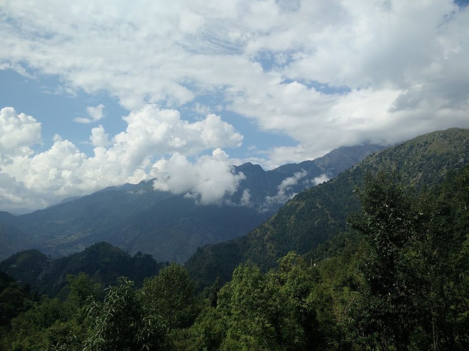 Photo of Tryst with the Dhauladhars: The first glimpse 1/39 by Subi Das