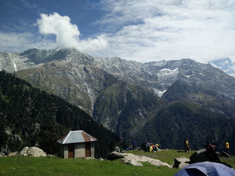 Photo of Tryst with the Dhauladhars: The first glimpse 7/39 by Subi Das