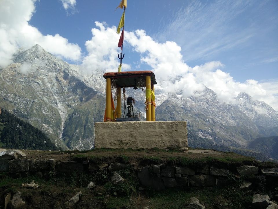 Photo of Tryst with the Dhauladhars: The first glimpse 15/39 by Subi Das