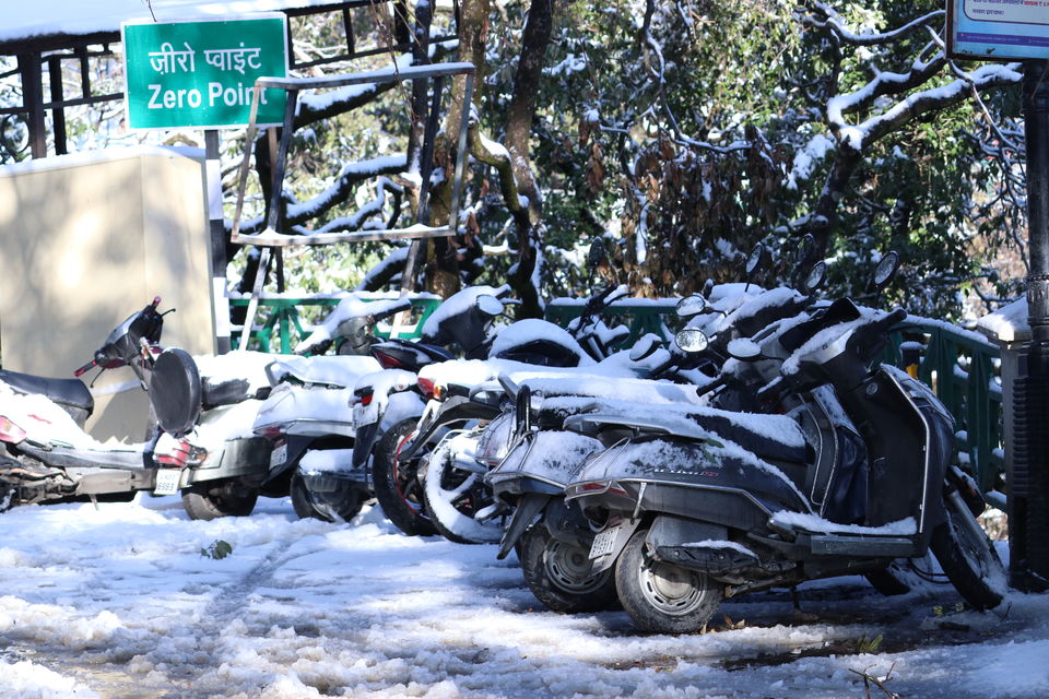 Photo of Mussoorie, Uttarakhand, India by Priyankit Bharadwaj