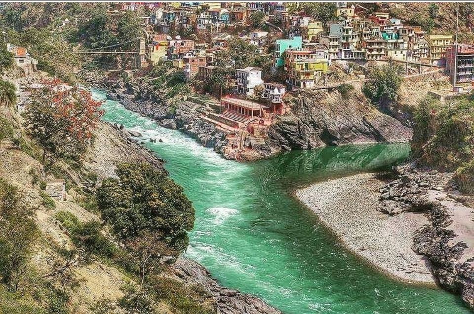 Photo of देवप्रयाग : यहाँ दिव्य धाराएं बहती है। by Shareef