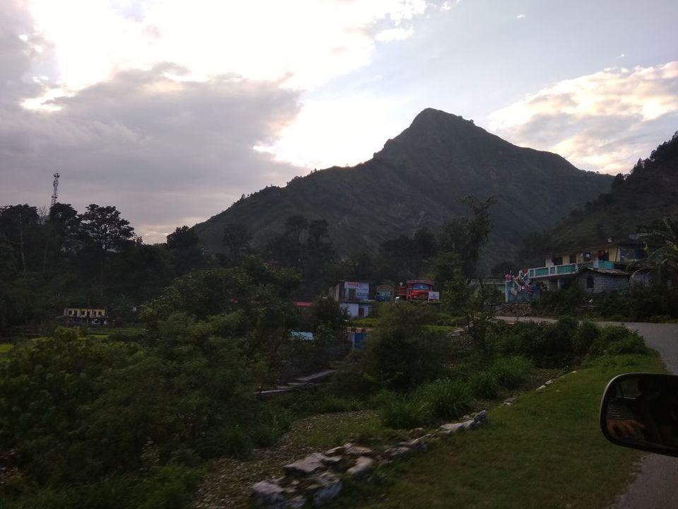 Photo of A Glimpse to God's Vacation home from Khaliyan top (Munsiyari) by Aditya Jain
