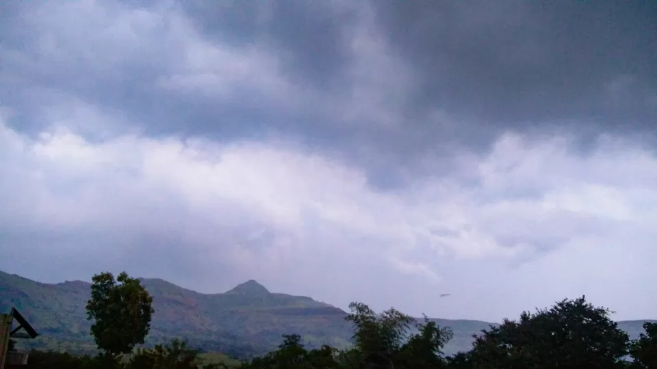 Photo of Chinmaya Vibhooti Road, Bhalgudi, Maharashtra, India by Sharayu Ballewar