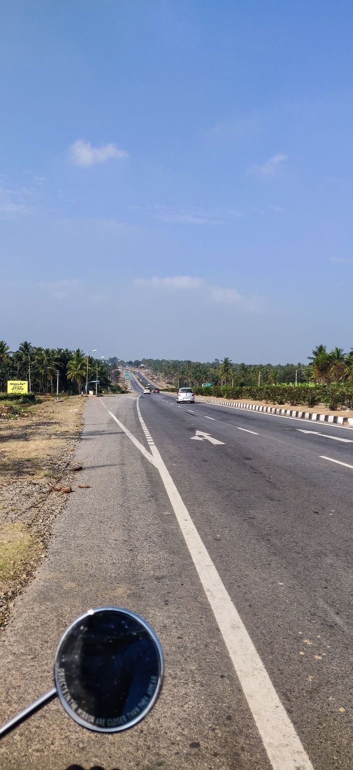Photo of Bangalore - Mangalore Highway, Belasinda, Karnataka, India by Sharayu Ballewar