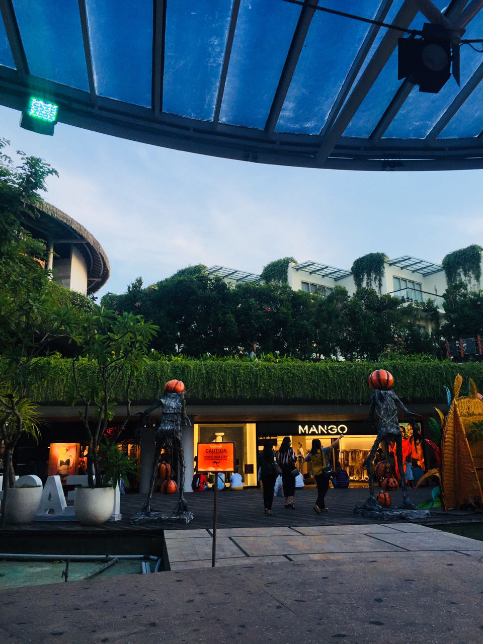 Photo of Beachwalk Shopping Center, Jalan Pantai Kuta, Kuta, Badung Regency, Bali, Indonesia by Meenakshi Sharma
