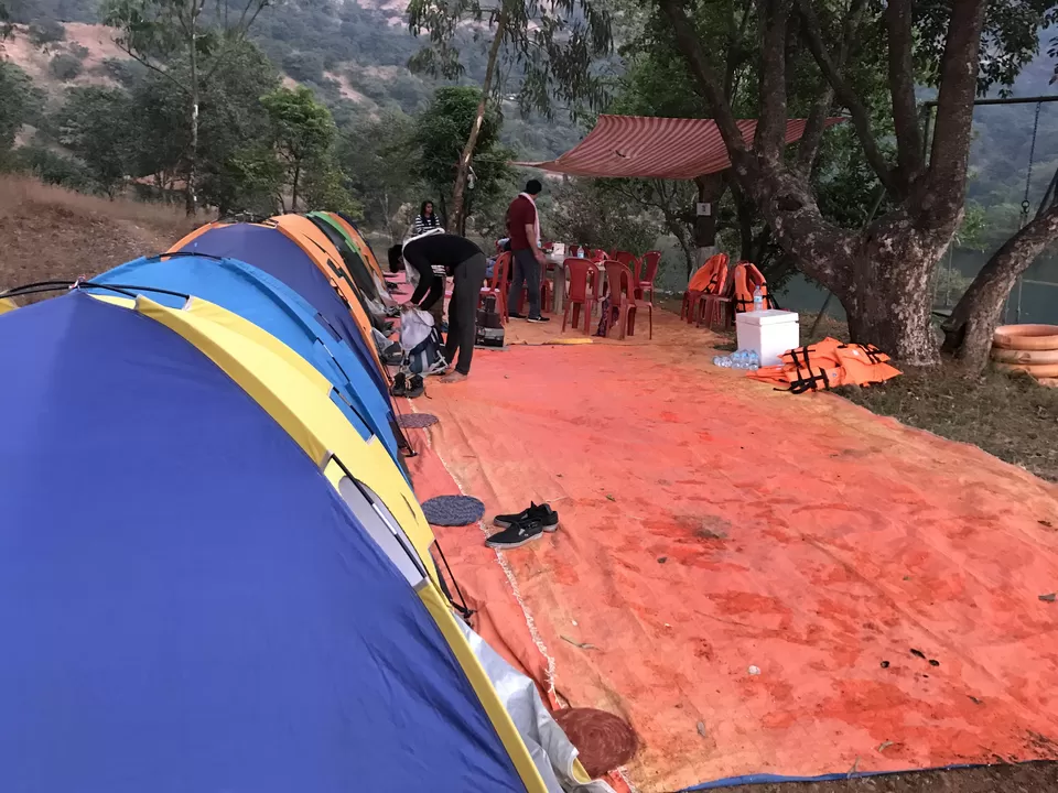 Photo of Bhandardara, Maharashtra, India by Road Runner