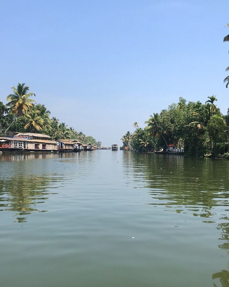 Photo of Alleppey Backwaters Trip by Road Runner