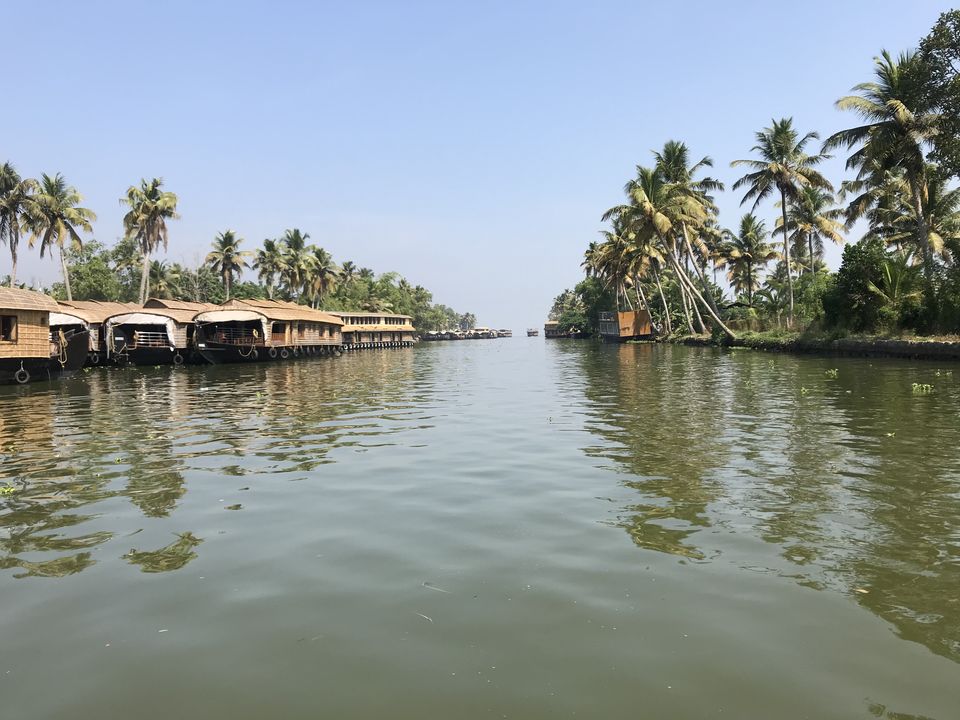 Photo of Alleppey Backwaters Trip 1/5 by Road Runner
