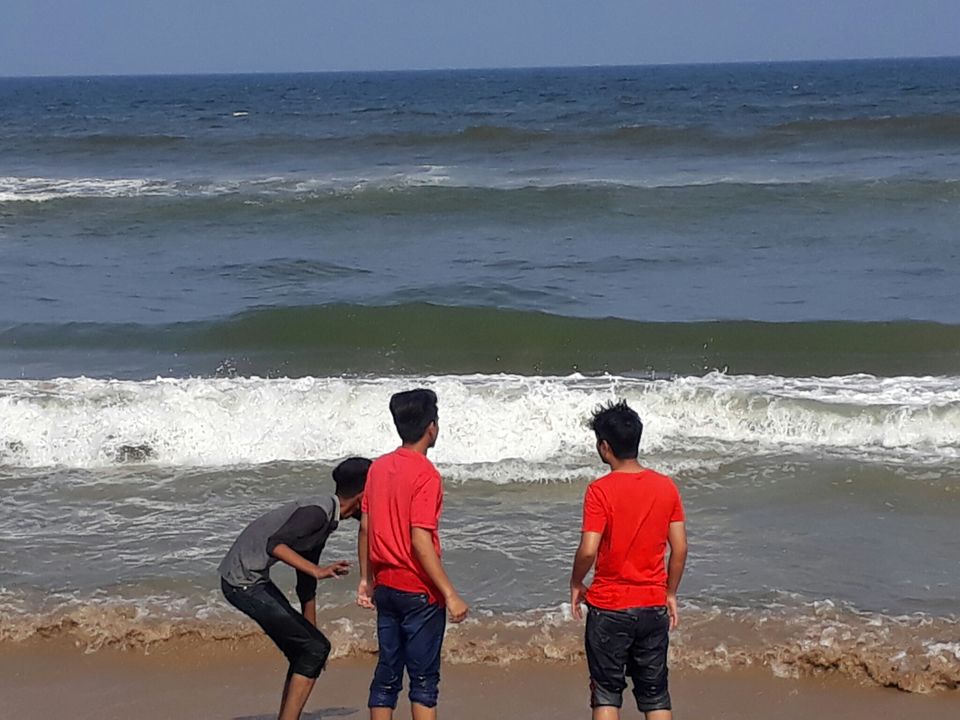 Photo of Thiruvanmiyur Beach, Valmiki Nagar, Thiruvalluvar Nagar, Chennai, Tamil Nadu, India by Pratiyush Sah