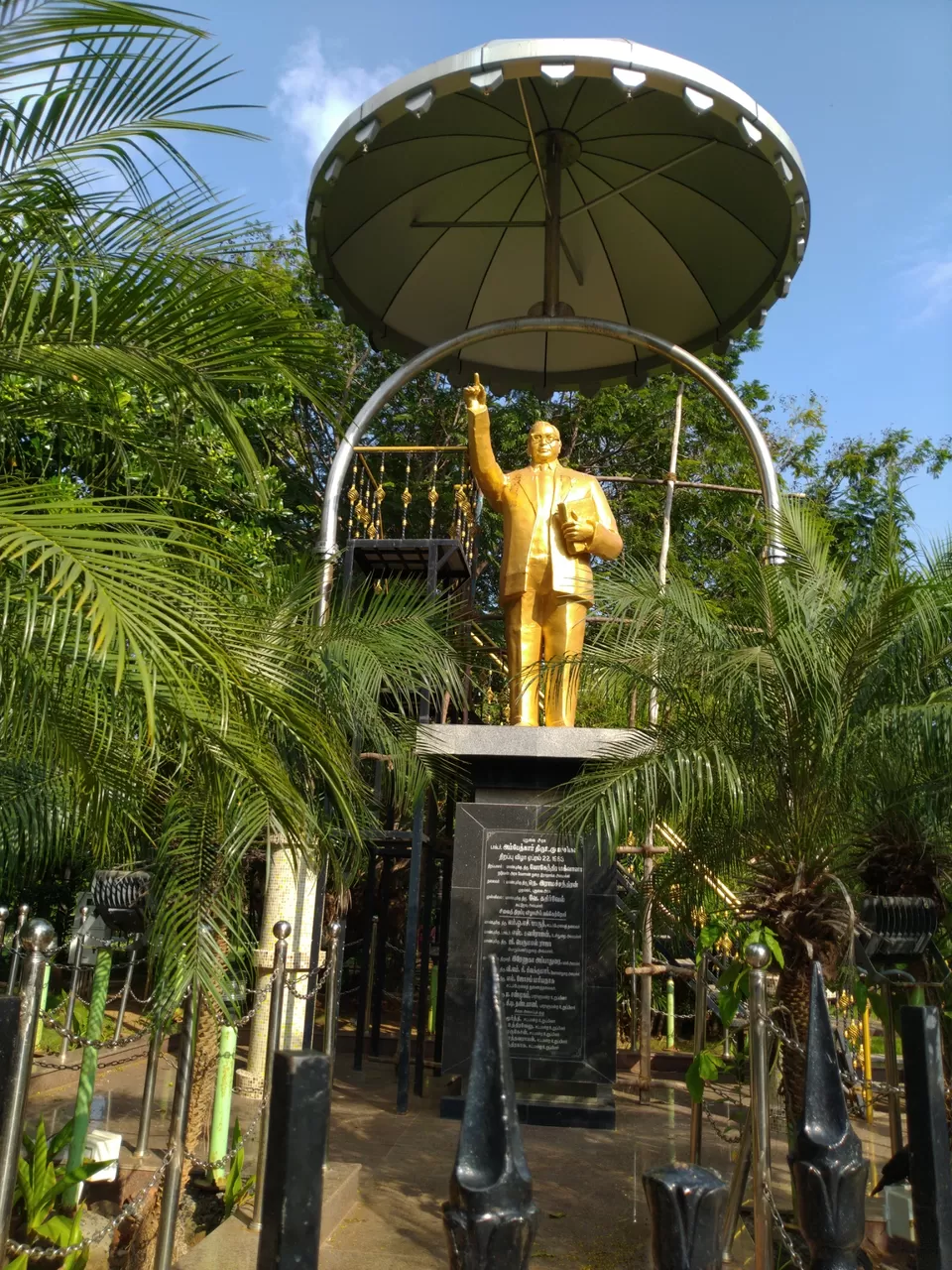 Photo of Bharathi Park, White Town, Pondicherry, Puducherry, India by Pratiyush Sah