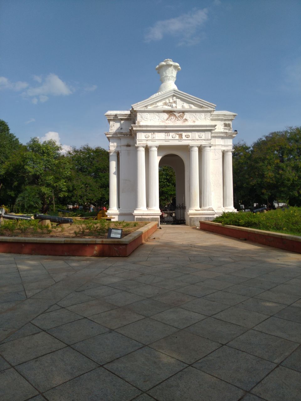 Photo of Bharathi Park, White Town, Pondicherry, Puducherry, India by Pratiyush Sah