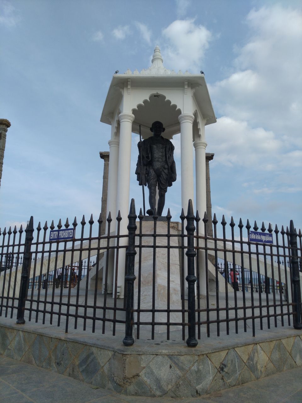 Photo of Rock Beach, White Town, Puducherry, India by Pratiyush Sah