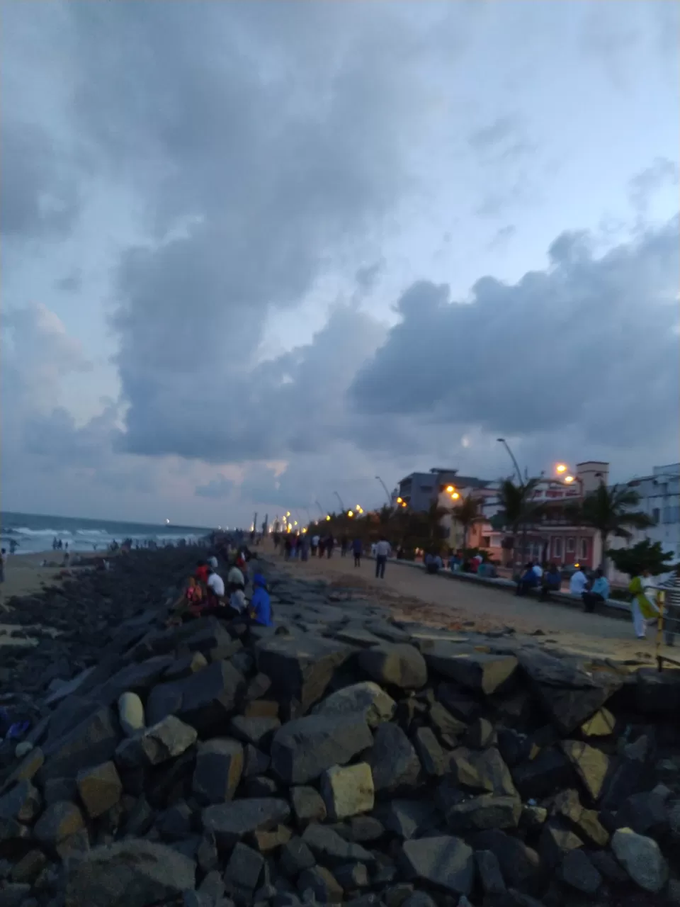 Photo of Rock Beach, White Town, Puducherry, India by Pratiyush Sah