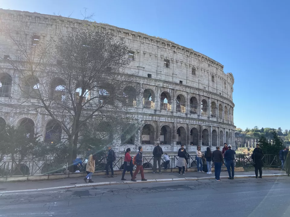 Photo of Piazza del Colosseo, Rome, Metropolitan City of Rome, Italy by Jagjeet Singh