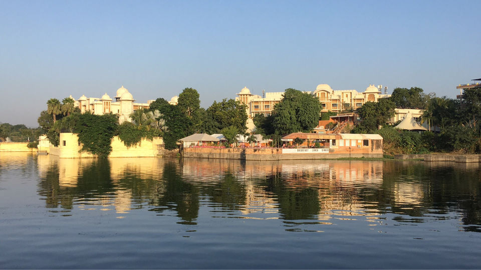 Photo of Ambrai Ghat, Cheerwa, Ambamata, Udaipur, Rajasthan, India by Ranjan Singh