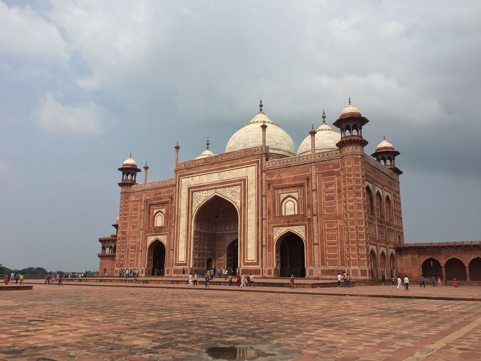 Photo of Taj Mahal, Dharmapuri, Forest Colony, Tajganj, Agra, Uttar Pradesh, India by Ranjan Singh