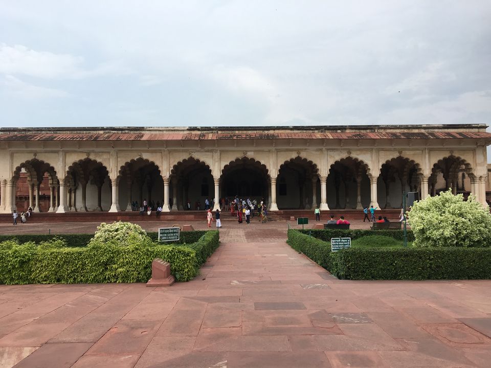 Photo of Mighty Agra Fort 3/6 by Ranjan Singh