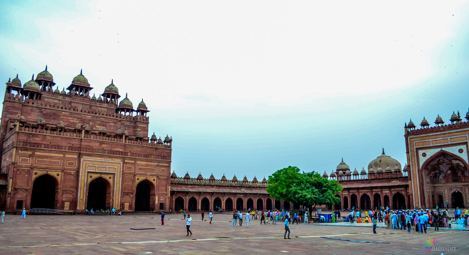 Photo of Agra, Uttar Pradesh, India by Souvik Saha