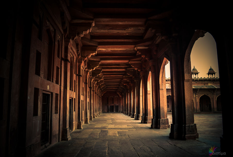 Photo of Agra, Uttar Pradesh, India by Souvik Saha