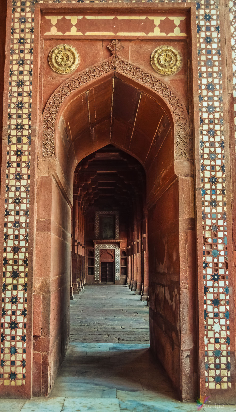Photo of Agra, Uttar Pradesh, India by Souvik Saha