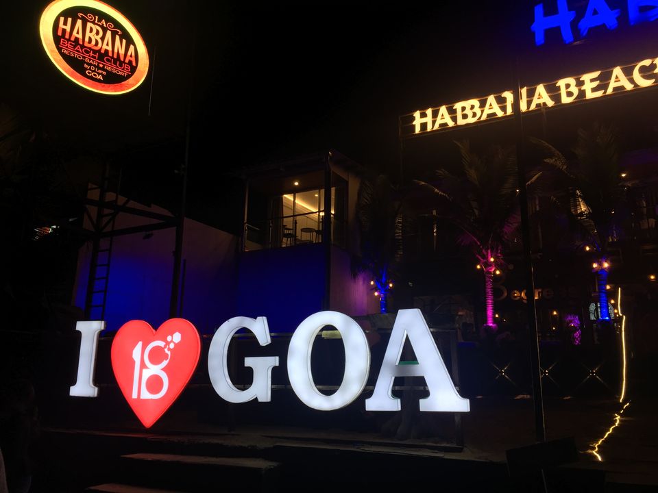 Photo of Titos Lane, Saunta Vaddo, Baga, Goa, India by Souvik Saha