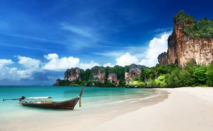 Photo of Krabi, Thailand by Malika Bhavnani
