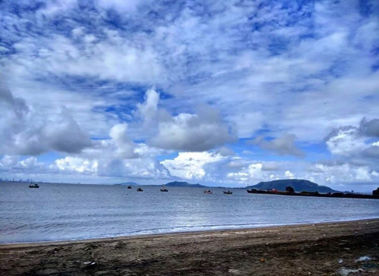 Photo of Kashid Beach, Maharashtra by Neelam