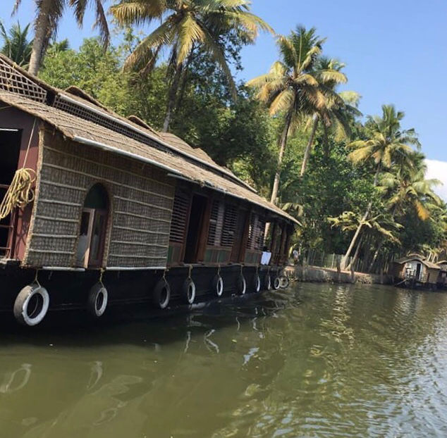 Photo of Kollam Beach, Kerala by Neelam