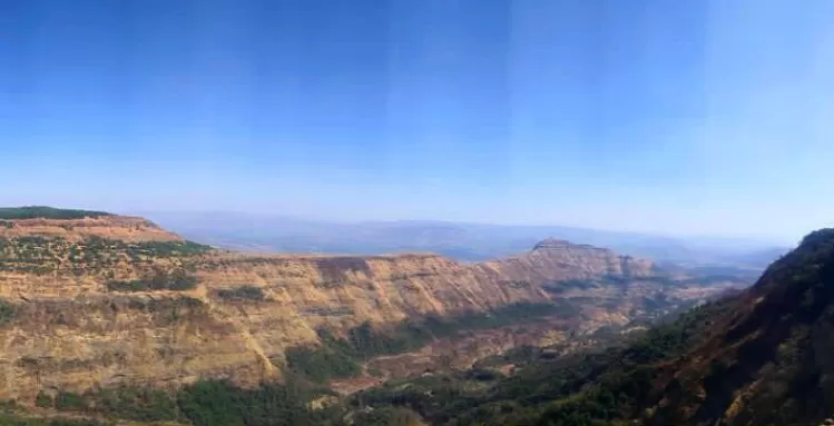 Photo of Stress Reliever Hill station Matheran #indiain5k #things2doinmumbai by Neelam