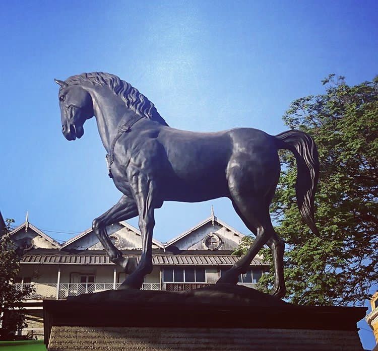 Photo of Horniman Circle, Kala Ghoda, Fort, Mumbai, Maharashtra, India by Neelam