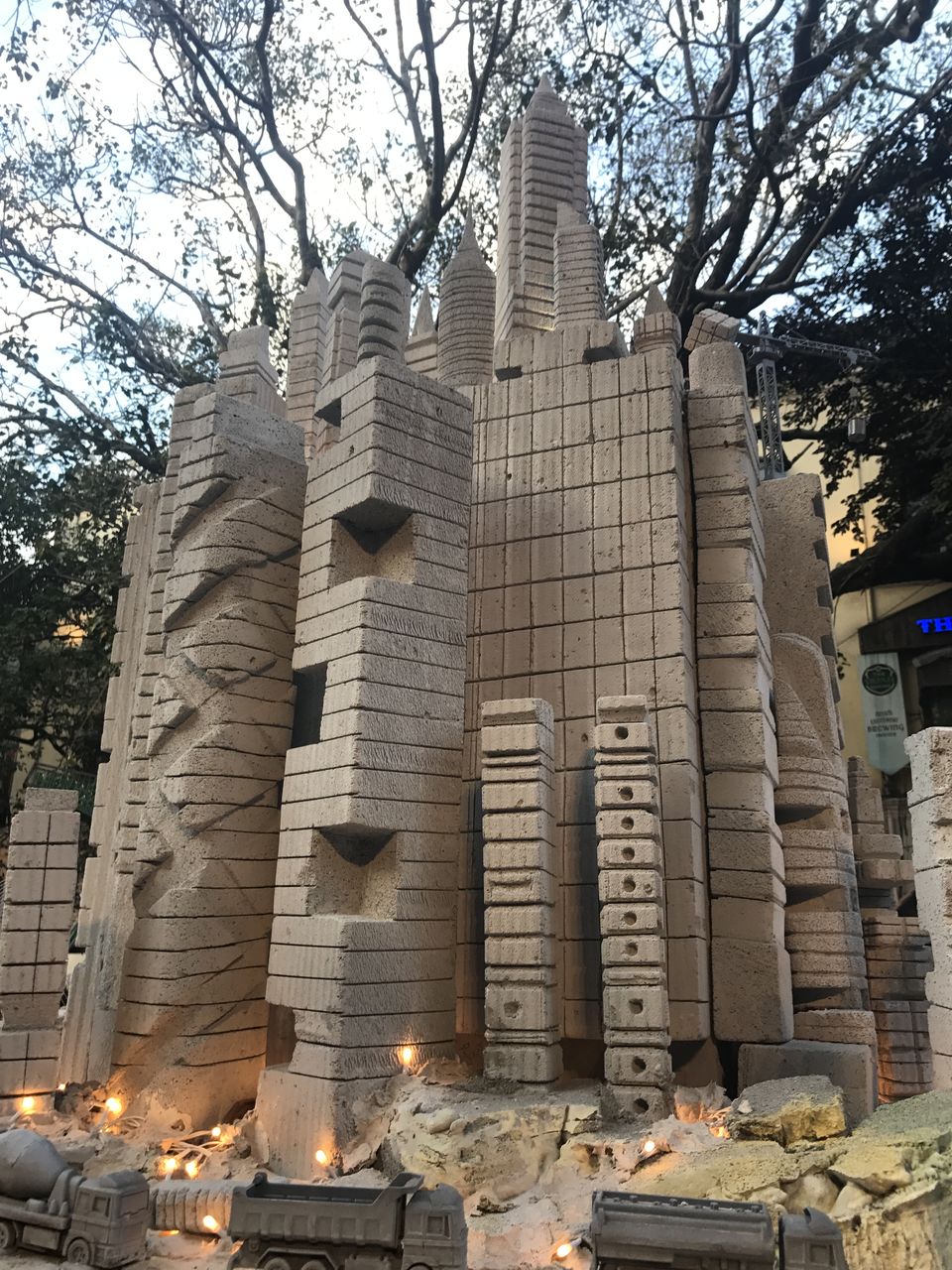 Photo of Horniman Circle, Kala Ghoda, Fort, Mumbai, Maharashtra, India by Neelam