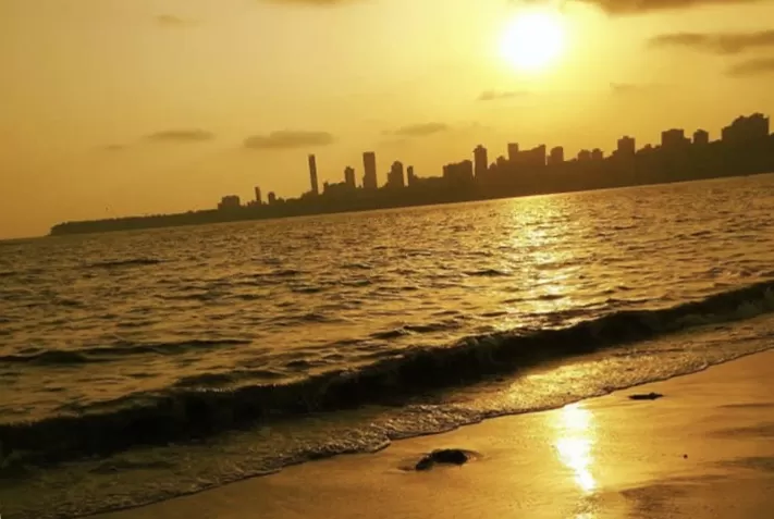 Photo of Chowpatty, Girgaon, Mumbai, Maharashtra, India by Neelam