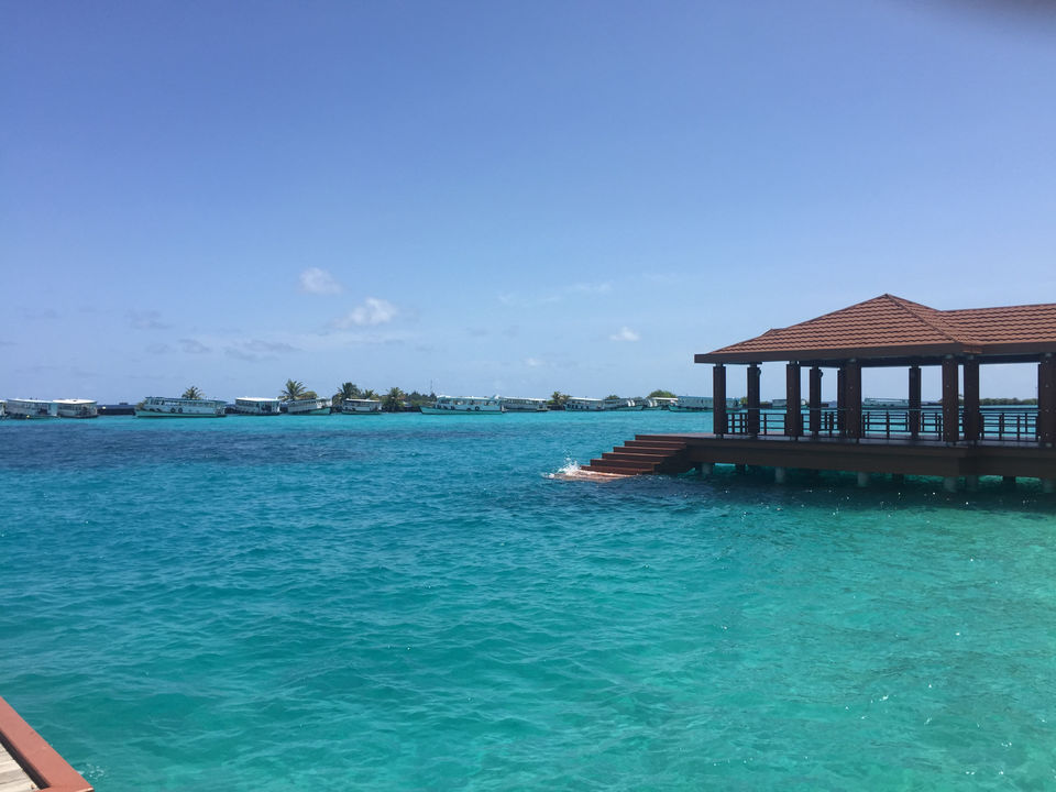 Photo of Maldives with my selfie stick by Rahul bhatkoti