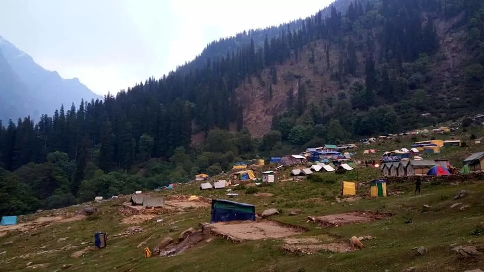 Photo of Kheerganga - Sunshine Himalayan Camp, Sosan, Himachal Pradesh, India by Ruth_Traveldiaries