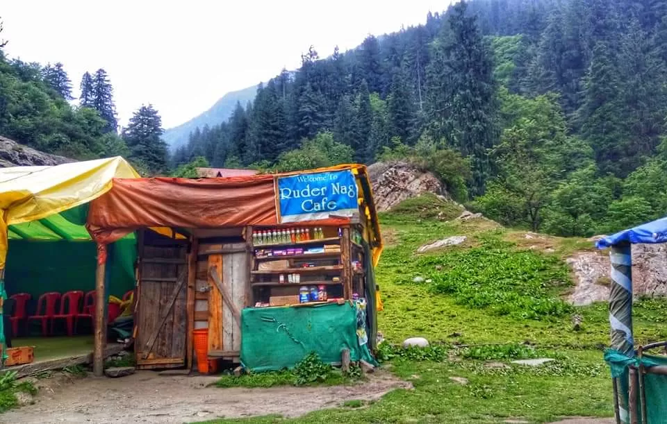 Photo of Kheer Ganga Trek, Khir Ganga, Himachal Pradesh, India by Ruth_Traveldiaries