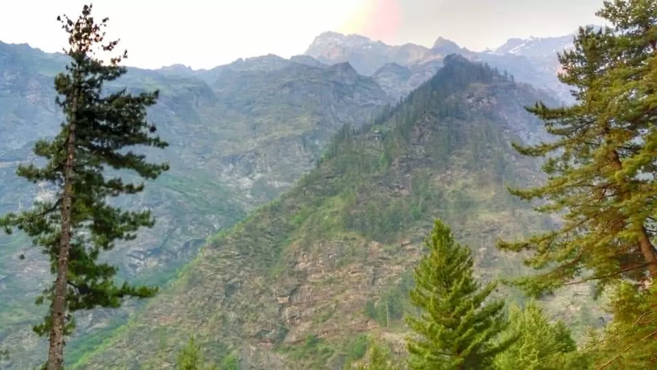 Photo of Kheerganga - Sunshine Himalayan Camp, Sosan, Himachal Pradesh, India by Ruth_Traveldiaries