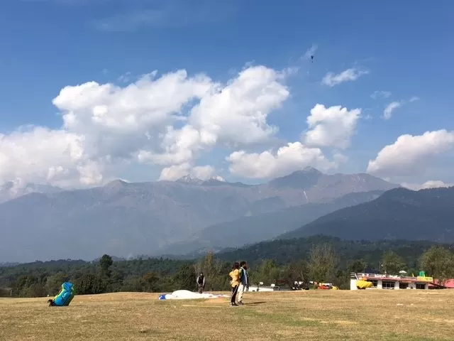 Photo of Billing Valley, Biling, Himachal Pradesh by Ruth_Traveldiaries