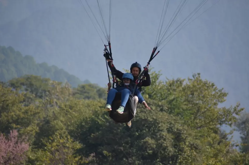 Photo of Billing Valley, Biling, Himachal Pradesh by Ruth_Traveldiaries