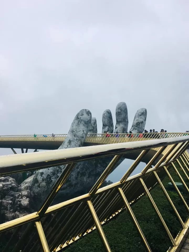 Photo of Golden Bridge, Sun World Bà Nà Hill, Hòa Ninh, Hòa Vang, Da Nang, Vietnam by Ruth_Traveldiaries