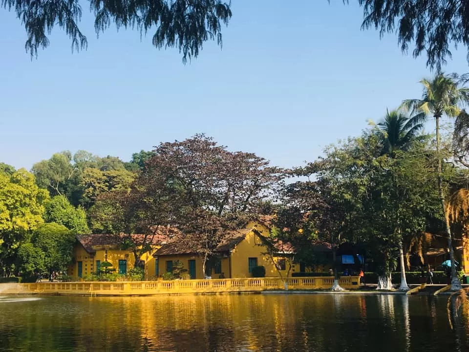 Photo of Hoàn Kiếm Lake, Hang Trong, Hoàn Kiếm, Hanoi, Vietnam by Ruth_Traveldiaries