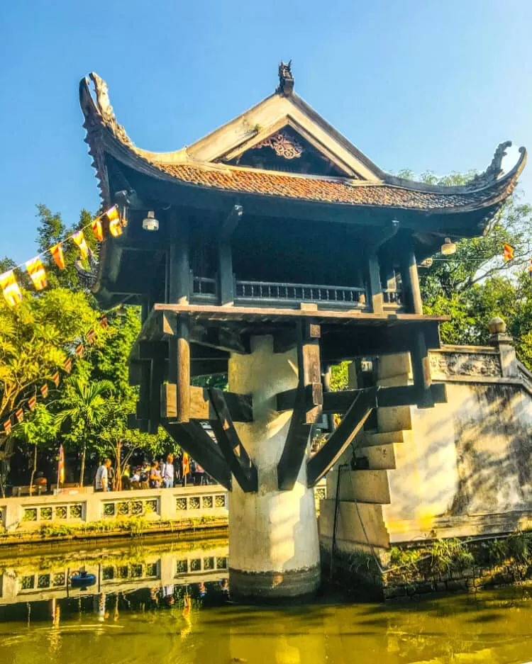 Photo of One Pillar Pagoda, Chùa Một Cột, Đội Cấn, Ba Đình, Hanoi, Vietnam by Ruth_Traveldiaries