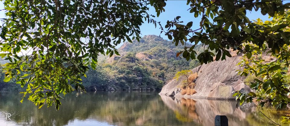 Photo of Trevor's Tank, Mount Abu, Rajasthan, India by Karan Prajapati