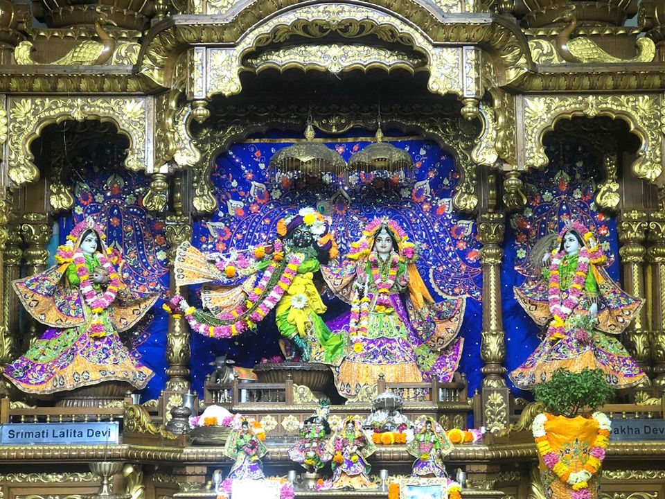 Photo of बेहद भव्य और शानदार है दिल्ली-एनसीआर का पहला इस्कॉन मंदिर by Hitendra Gupta
