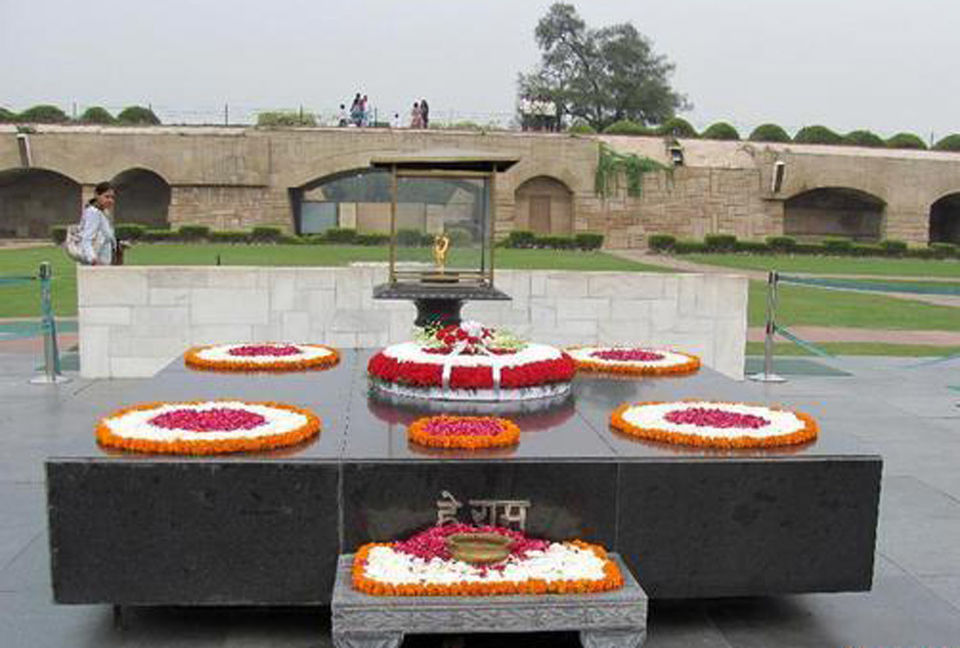 Photo of राजघाट समाधि परिसर, Gandhi Smriti, Raj Ghat, New Delhi, Delhi, India by Hitendra Gupta