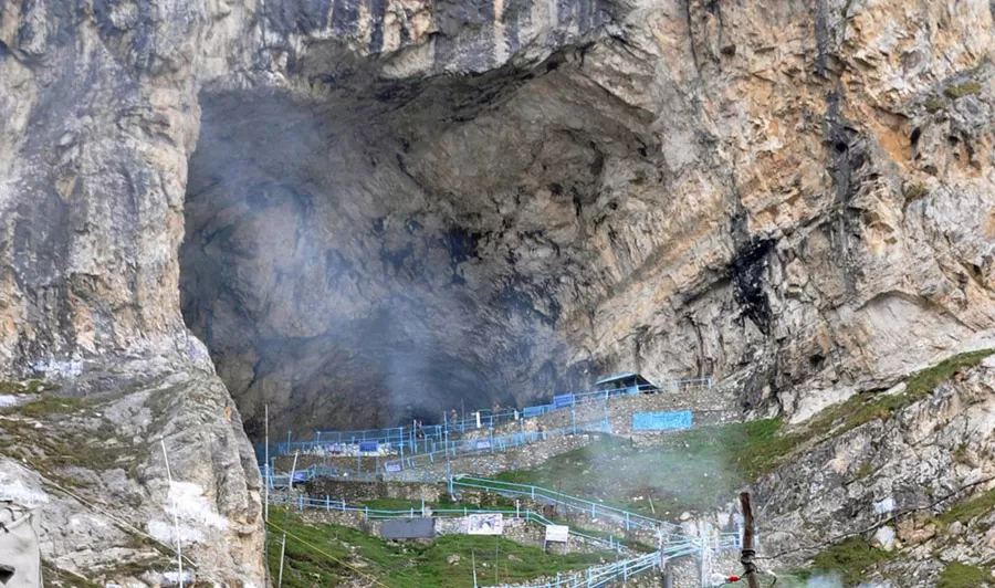 Photo of Baba Amarnath Yatra: बाबा बर्फानी श्री अमरनाथ यात्रा रद्द होने पर भी लीजिए लाइव आरती का आनंद by Hitendra Gupta