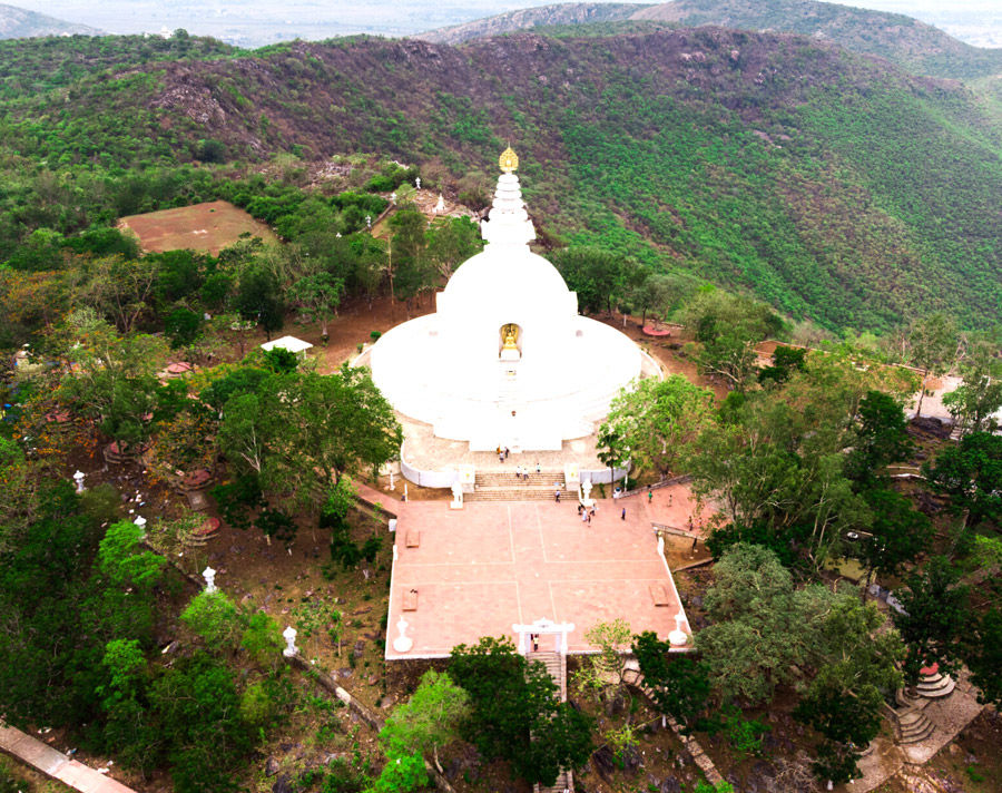Photo of मन को असीम शांति प्रदान करता है नालंदा, राजगीर स्थित विश्व शांति स्तूप by Hitendra Gupta