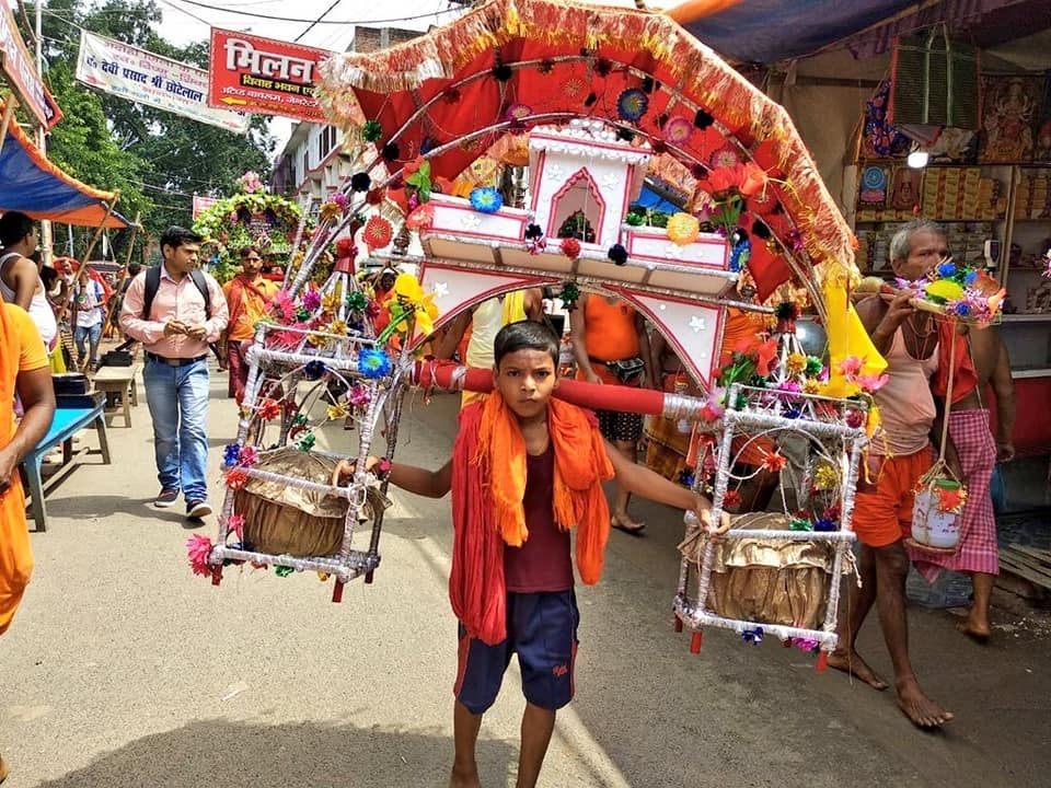 Photo of #KanwadYatra श्रावण महीने में कांवड़ों की धूम देखनी है तो यहां जाएं... by Hitendra Gupta